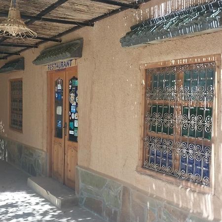 Auberge Bassou Nkob Екстериор снимка