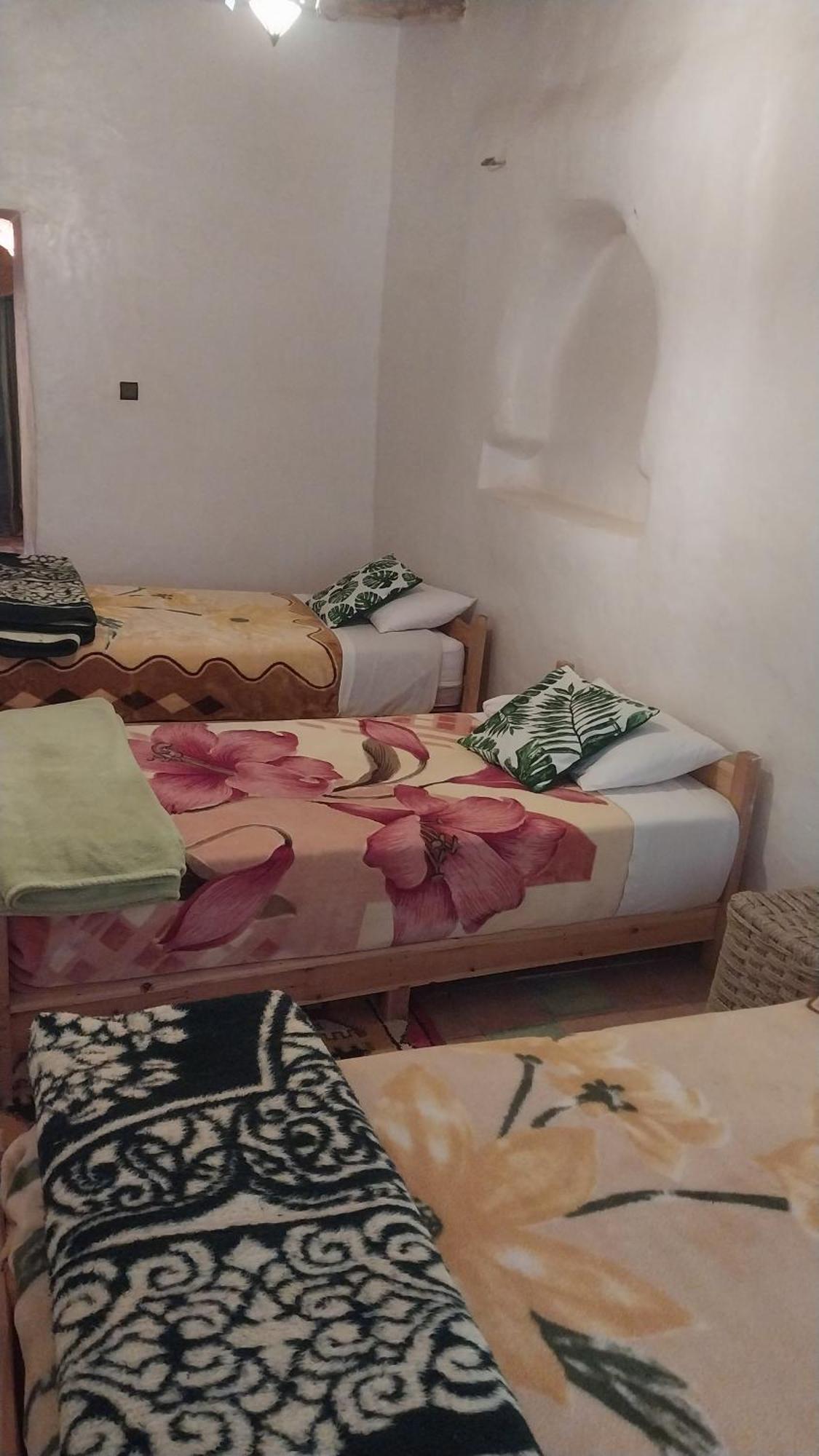Auberge Bassou Nkob Екстериор снимка